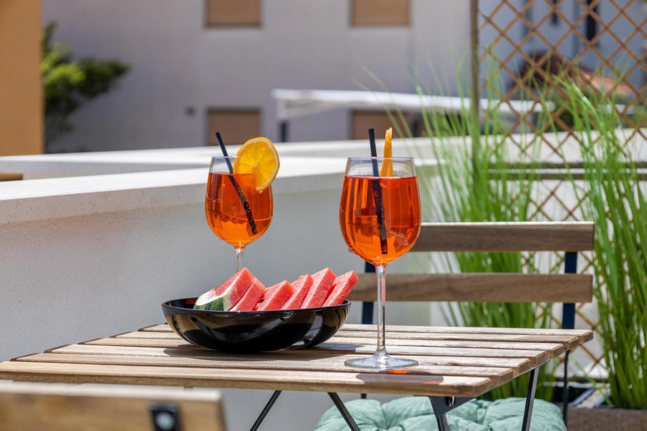 Bonaca Apartments With Terrace And Private Parking Kaštela 외부 사진